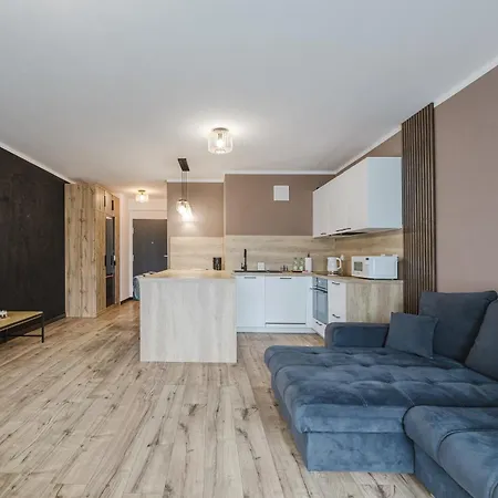 Lasek Marcelinski Deluxe Poznań